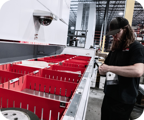 Employee working in Modula