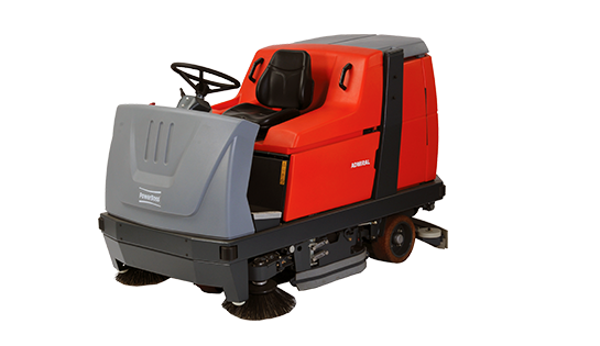 Floor Scrubbers | Admiral 38C Scrubber | PowerBoss